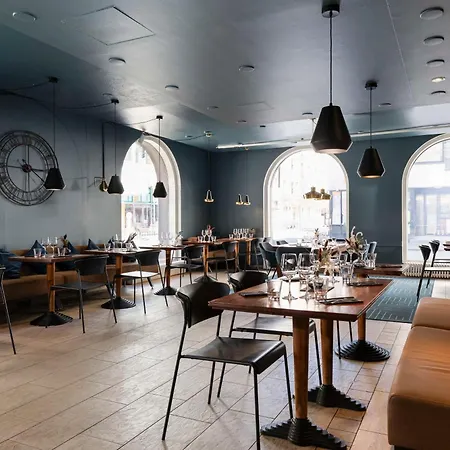 Radisson Blu Aleksanteri Hotel, Szálloda 4*