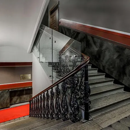 Radisson Blu Aleksanteri Hotel, Hotell 4*