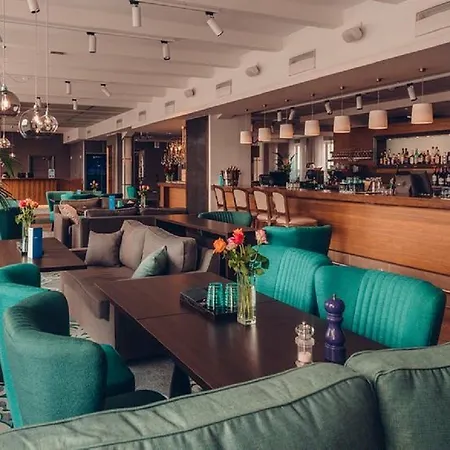 赫尔辛基亚历山大丽笙酒店 4*