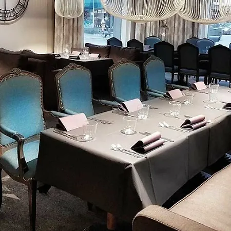 赫尔辛基亚历山大丽笙酒店 酒店